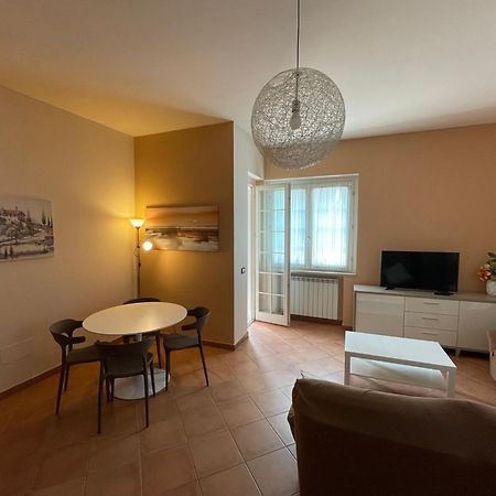 Sirmione Apartment Екстериор снимка